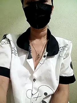 YunLem online show from March 2025 01:37:01 PM