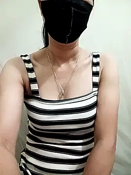 YunLem online show from March 2025 01:38:02 AM