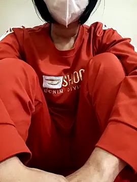 YunLem online show from November 2025 02:10:01 AM