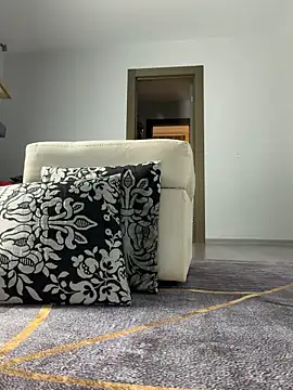 Snapshot of -RIVIERA- chatting on November 2025 06:24:01 AM -RIVIERA- online show from November 2025 06:24:01 AM