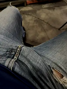 Snapshot of elber-gdo chatting on December 2025 07:52:02 PM elber-gdo online show from December 2025 07:52:02 PM