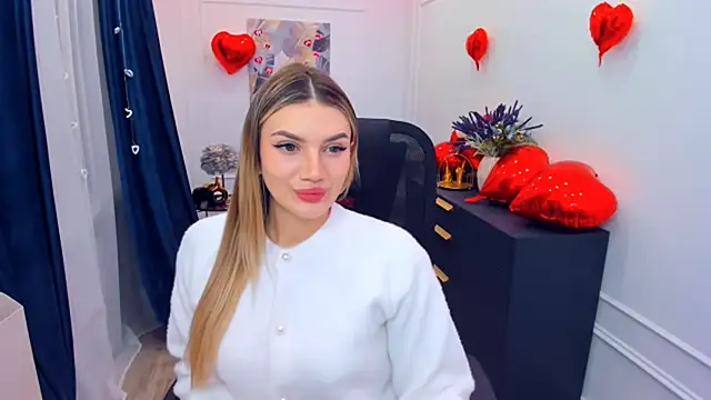 SelenaeMoore online show from February 2026 07:44:02 PM