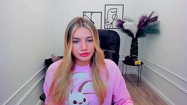 SelenaeMoore online show from November 2025 07:58:01 PM