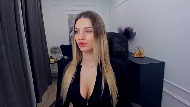 SelenaeMoore online show from March 2026 03:34:01 AM