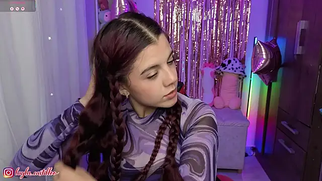 Layla castilloo online show from March 2026 05:57:02 PM