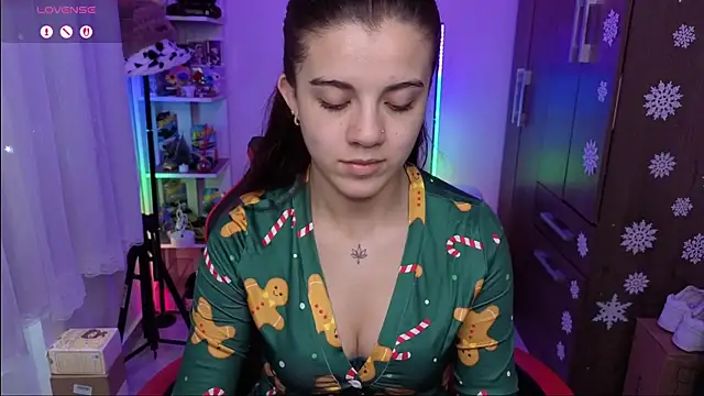 Layla castilloo online show from December 2025 03:34:02 PM