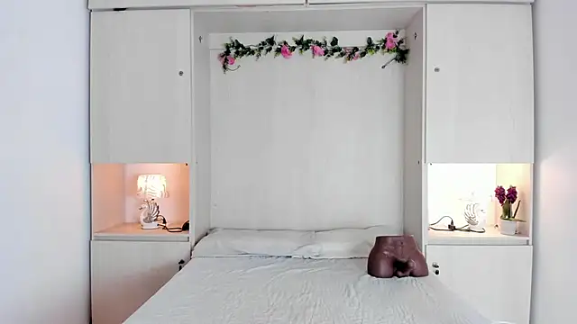 KendallRosse1 online show from February 2026 11:51:01 AM