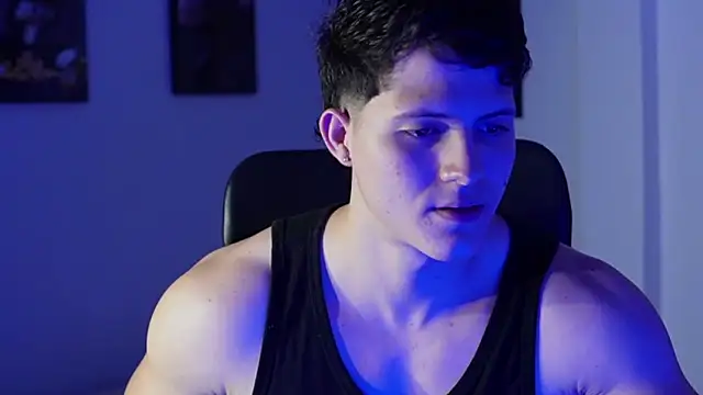 Snapshot of Hazzan_Velez chatting on November 2025 03:50:01 AM Hazzan Velez online show from November 2025 03:50:01 AM