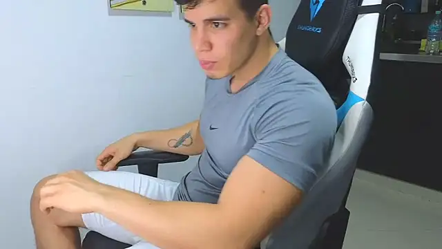 Snapshot of Ethanstill1 chatting on February 2025 03:00:02 AM Ethanstill1 online show from February 2025 03:00:02 AM