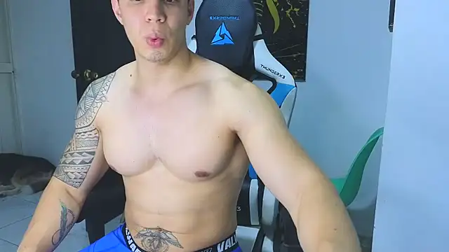 Snapshot of Ethanstill1 chatting on March 2025 03:29:02 AM Ethanstill1 online show from March 2025 03:29:02 AM