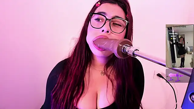 Danna adams01 online show from February 2026 10:09:02 PM