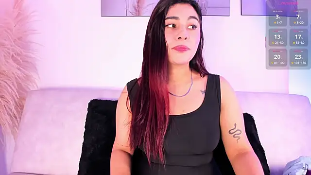 Danna adams01 online show from December 2025 06:52:01 PM