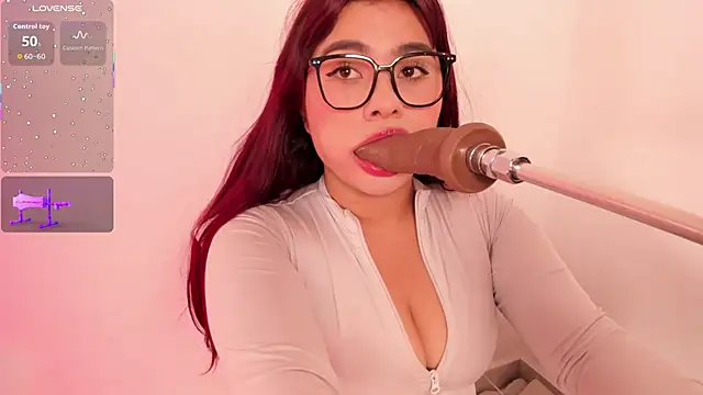 Danna adams01 online show from February 2026 05:45:01 PM