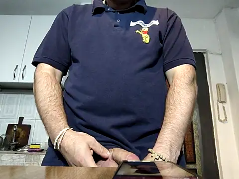 Snapshot of Maryo0001 chatting on September 2025 11:04:02 PM Maryo0001 online show from September 2025 11:04:02 PM