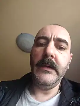 Snapshot of Maryo0001 chatting on February 2026 10:44:02 AM Maryo0001 online show from February 2026 10:44:02 AM