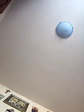 Snapshot of Maryo0001 chatting on November 2025 10:52:02 AM Maryo0001 online show from November 2025 10:52:02 AM