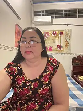 NDith online show from February 2026 09:04:01 PM