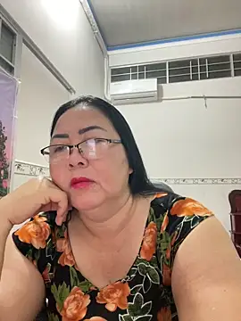 NDith online show from September 2025 09:10:02 PM