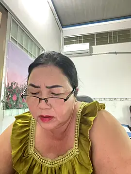 NDith online show from December 2025 09:37:02 AM