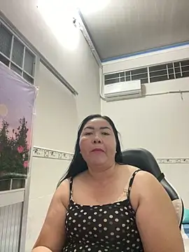 NDith online show from October 2025 10:33:02 PM