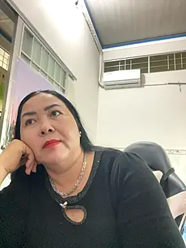 NDith online show from November 2025 09:02:02 AM