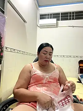 NDith online show from November 2025 10:36:02 AM