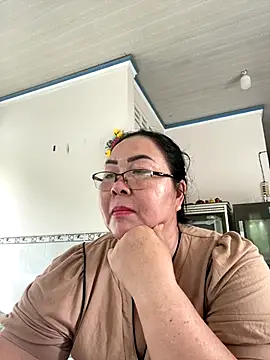 NDith online show from October 2025 02:23:01 AM