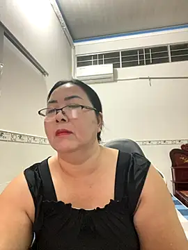 NDith online show from November 2025 12:53:02 PM