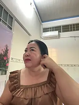 NDith online show from October 2025 10:57:01 PM