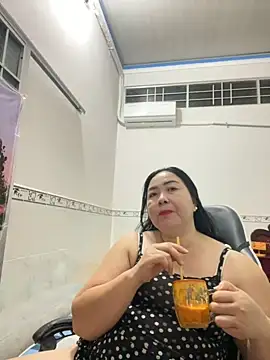 NDith online show from November 2025 12:27:02 PM