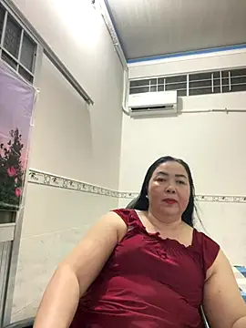 NDith online show from December 2025 12:30:03 PM