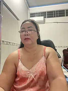 NDith online show from December 2025 01:43:02 PM