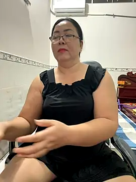 NDith online show from November 2025 12:38:01 PM