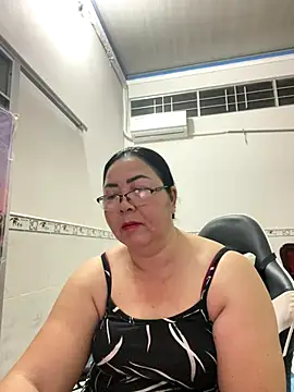 NDith online show from October 2025 10:09:01 PM