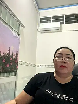 NDith online show from November 2025 11:21:01 AM