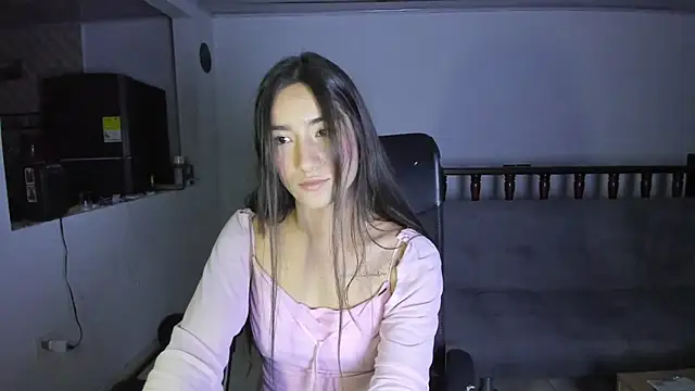 Amelie  88 online show from December 2024 10:34:01 PM