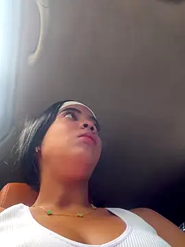 Snapshot of NAUGHTY_LITTLE_18 chatting on October 2025 08:09:02 PM NAUGHTY LITTLE 18 online show from October 2025 08:09:02 PM