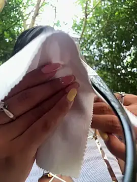 NAUGHTY LITTLE 18 online show from February 2026 09:26:02 PM