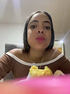 Snapshot of NAUGHTY_LITTLE_18 chatting on February 2025 12:06:02 AM NAUGHTY LITTLE 18 online show from February 2025 12:06:02 AM