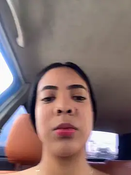 Snapshot of NAUGHTY_LITTLE_18 chatting on October 2025 04:06:01 PM NAUGHTY LITTLE 18 online show from October 2025 04:06:01 PM