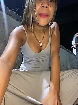 Snapshot of NAUGHTY_LITTLE_18 chatting on December 2024 12:33:01 AM NAUGHTY LITTLE 18 online show from December 2024 12:33:01 AM