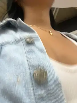 Snapshot of NAUGHTY_LITTLE_18 chatting on September 2025 09:22:01 PM NAUGHTY LITTLE 18 online show from September 2025 09:22:01 PM