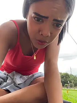 NAUGHTY LITTLE 18 online show from February 2026 08:17:02 PM