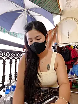 lyna bl online show from November 2025 01:48:02 AM