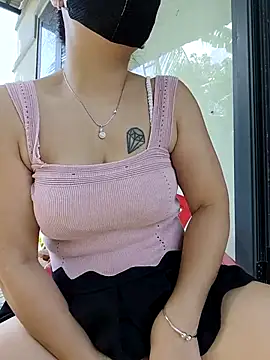 lyna bl online show from November 2025 03:02:02 AM