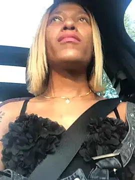 Snapshot of Kylie_Hairy_Bbc chatting on September 2025 02:49:01 PM Kylie Hairy Bbc online show from September 2025 02:49:01 PM