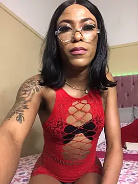 Snapshot of Kylie_Hairy_Bbc chatting on November 2025 11:43:02 PM Kylie Hairy Bbc online show from November 2025 11:43:02 PM