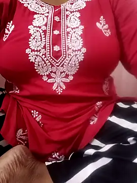 Snapshot of Priya-89 chatting on September 2025 07:15:02 AM Priya-89 online show from September 2025 07:15:02 AM