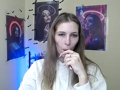 Snapshot of StrangerGi chatting on November 2025 07:12:01 AM StrangerGi online show from November 2025 07:12:01 AM