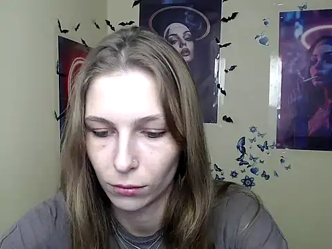 Snapshot of StrangerGi chatting on March 2025 01:02:01 PM StrangerGi online show from March 2025 01:02:01 PM